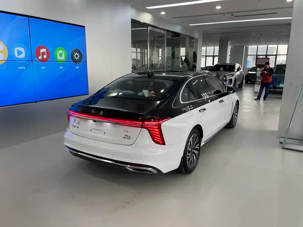 Hongqi H5 2024 из CN, фото 3