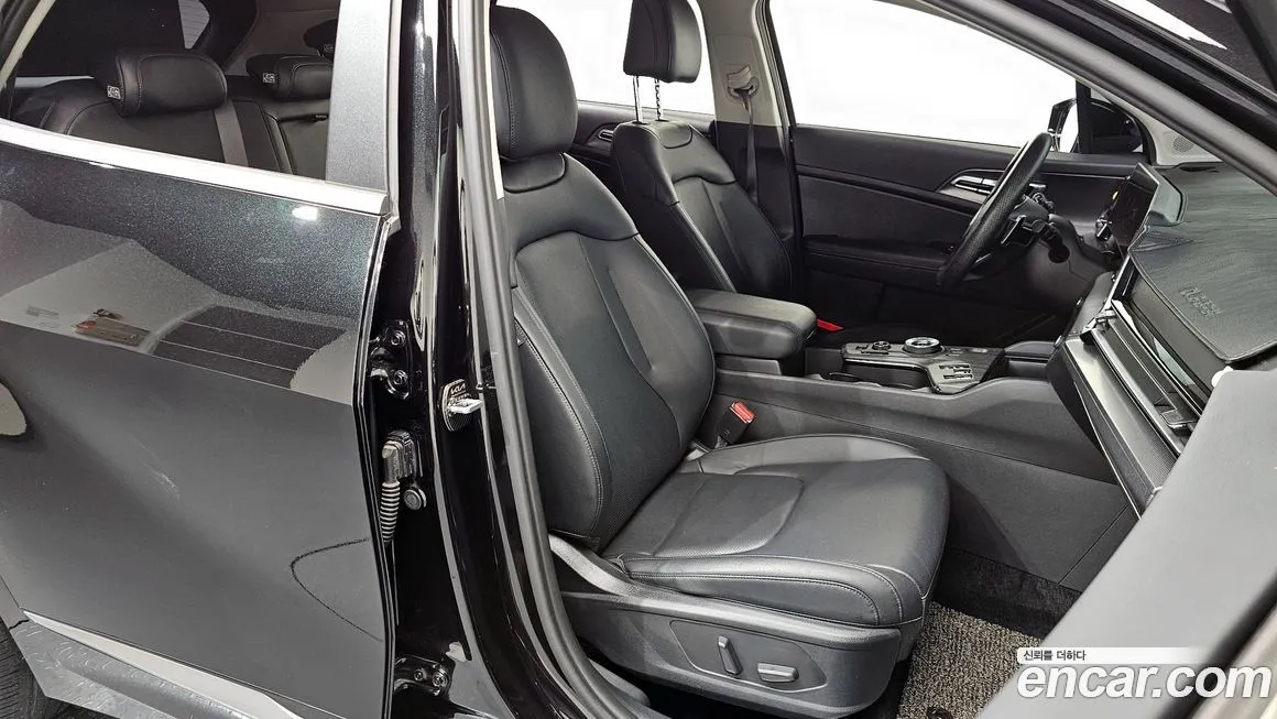 Kia Sportage — фото 10