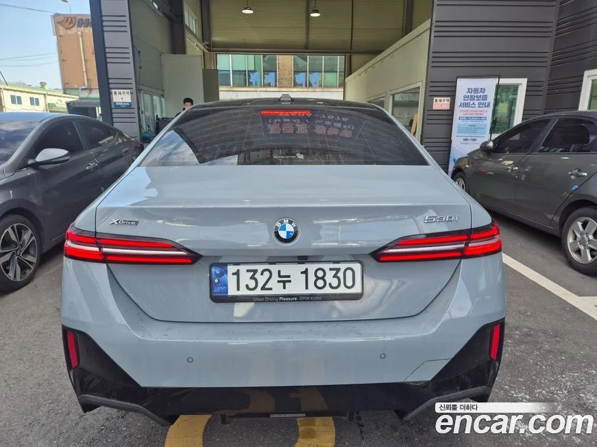 BMW 5-Series 2024 из KR, фото 4