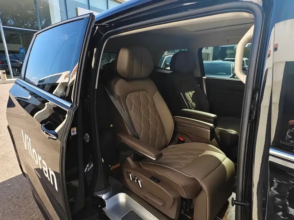Volkswagen Viloran 2024 из CN, фото 5