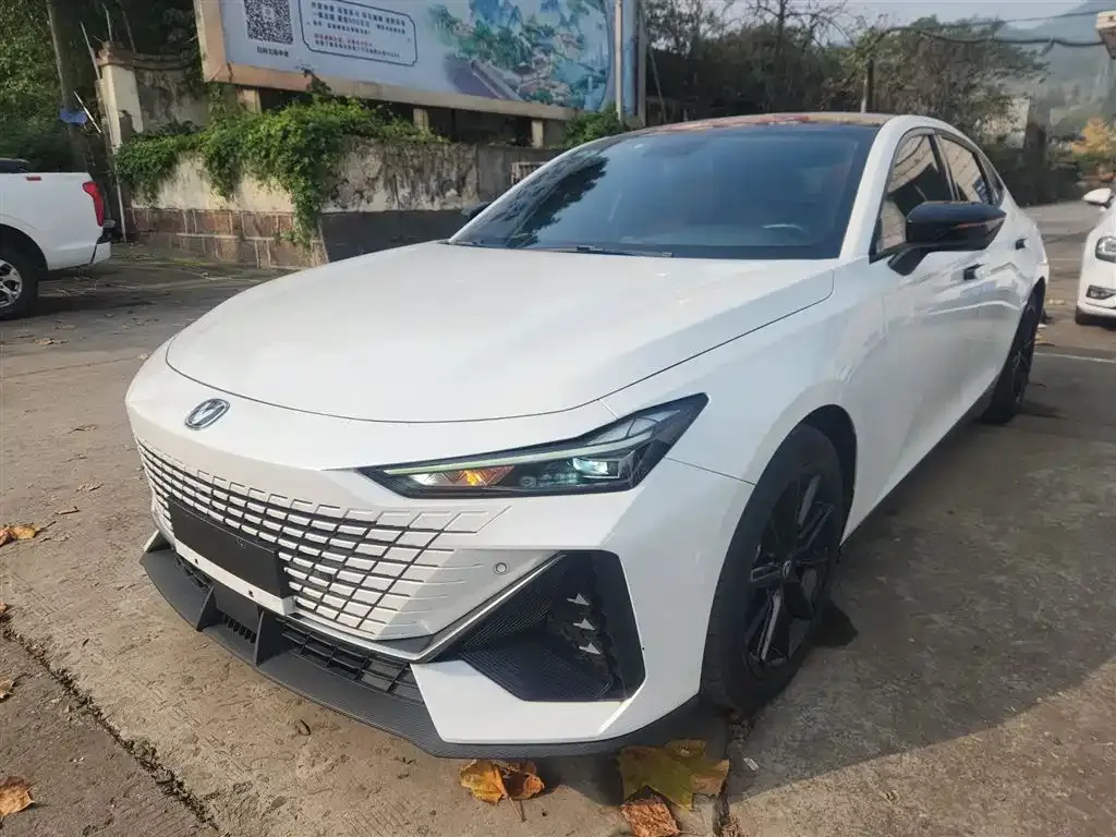 Changan UNI-V 2022 из CN, фото 2