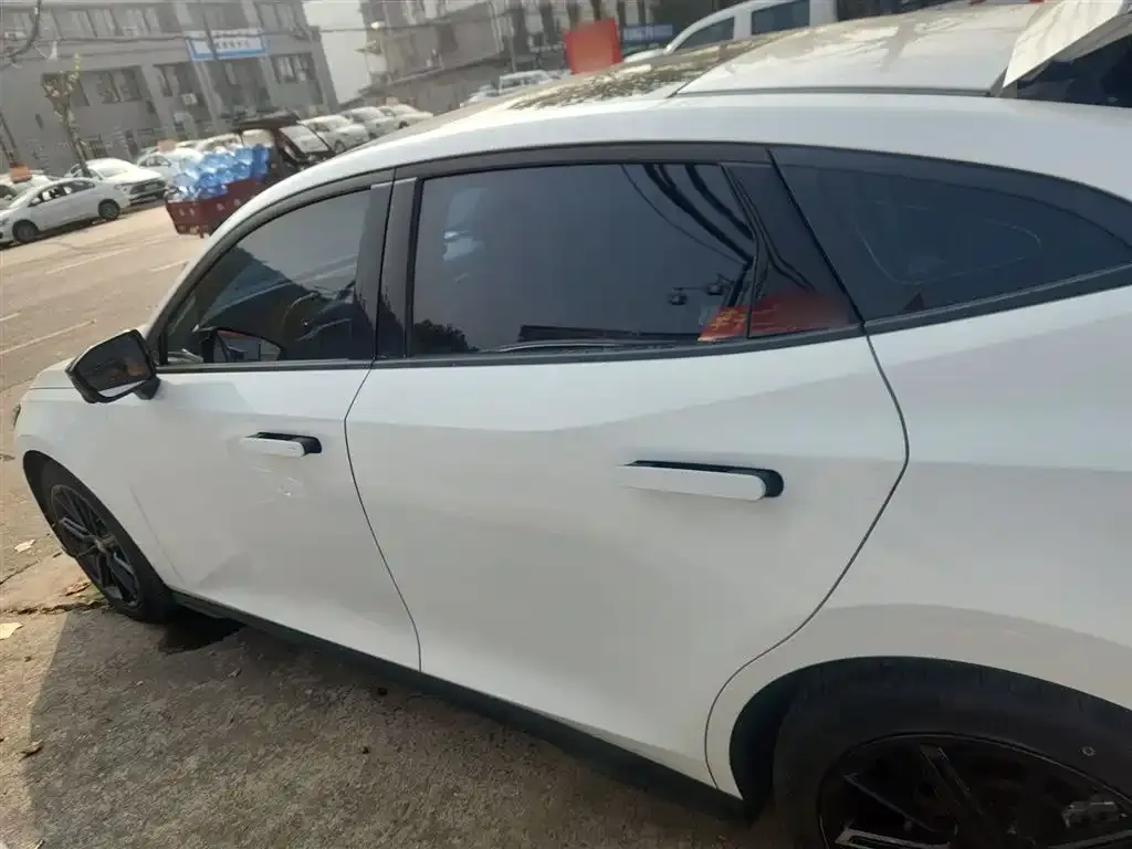 Changan UNI-V 2022 из CN, фото 5