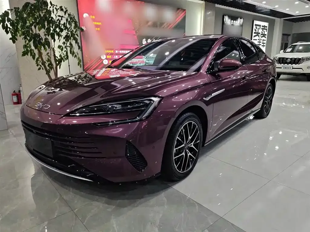 BYD Seal — фото 2