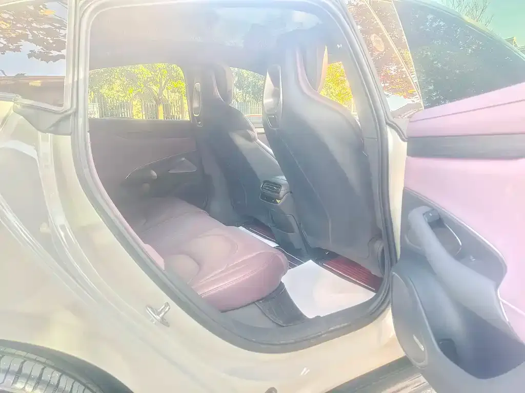 Xiaomi SU7 2024 из CN, фото 9