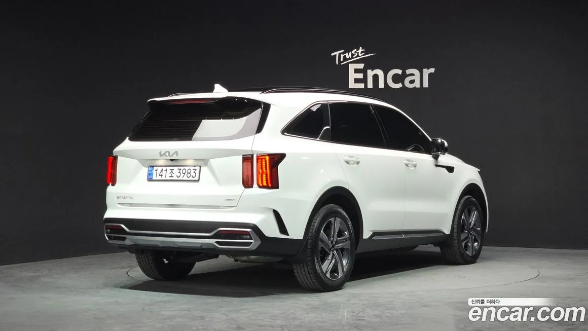 Kia Sorento 2023 из KR, фото 2