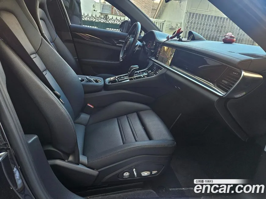 Porsche Panamera 2021 из KR, фото 5