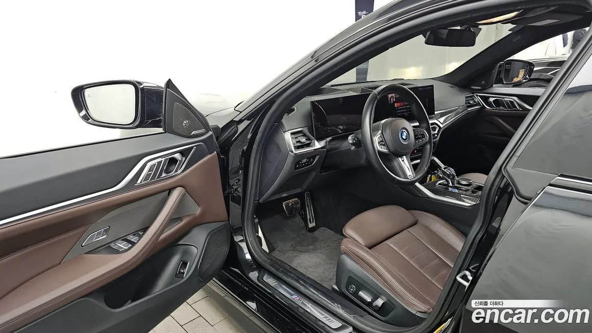BMW i4 2023 из KR, фото 10