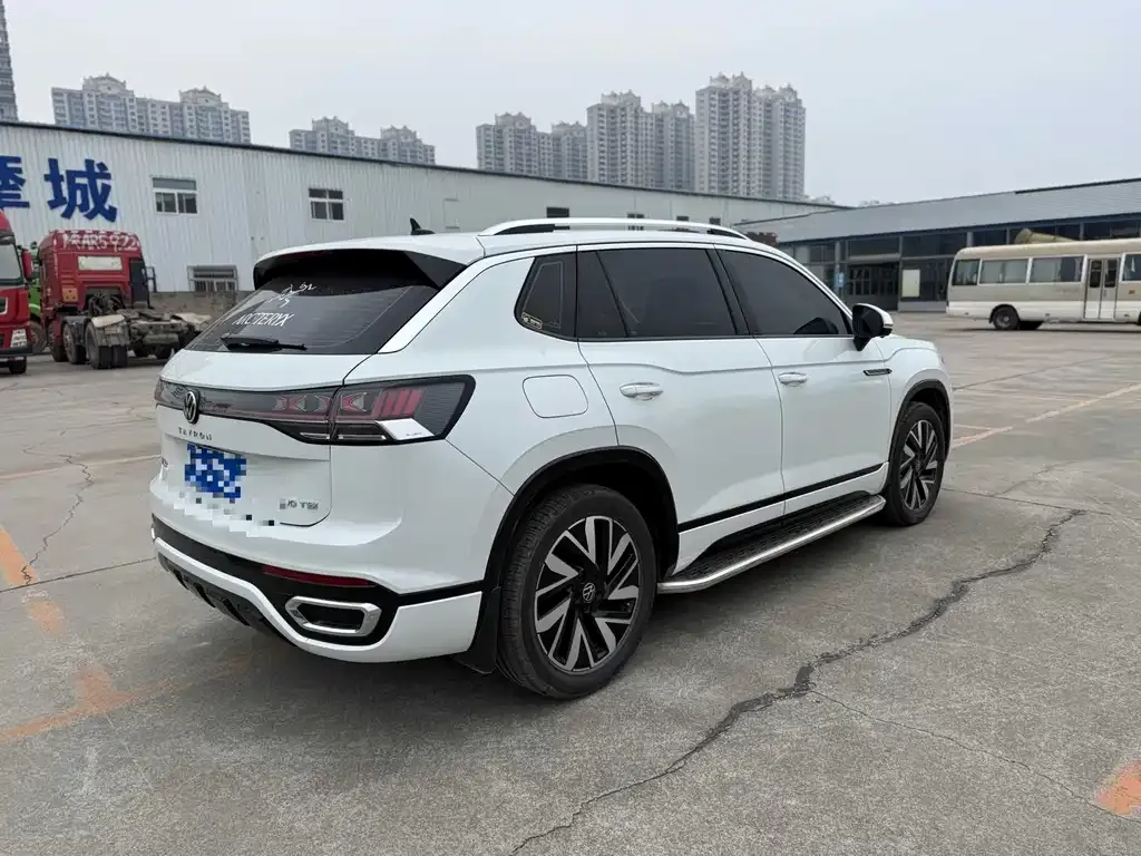 Volkswagen Tayron 2023 из CN, фото 8