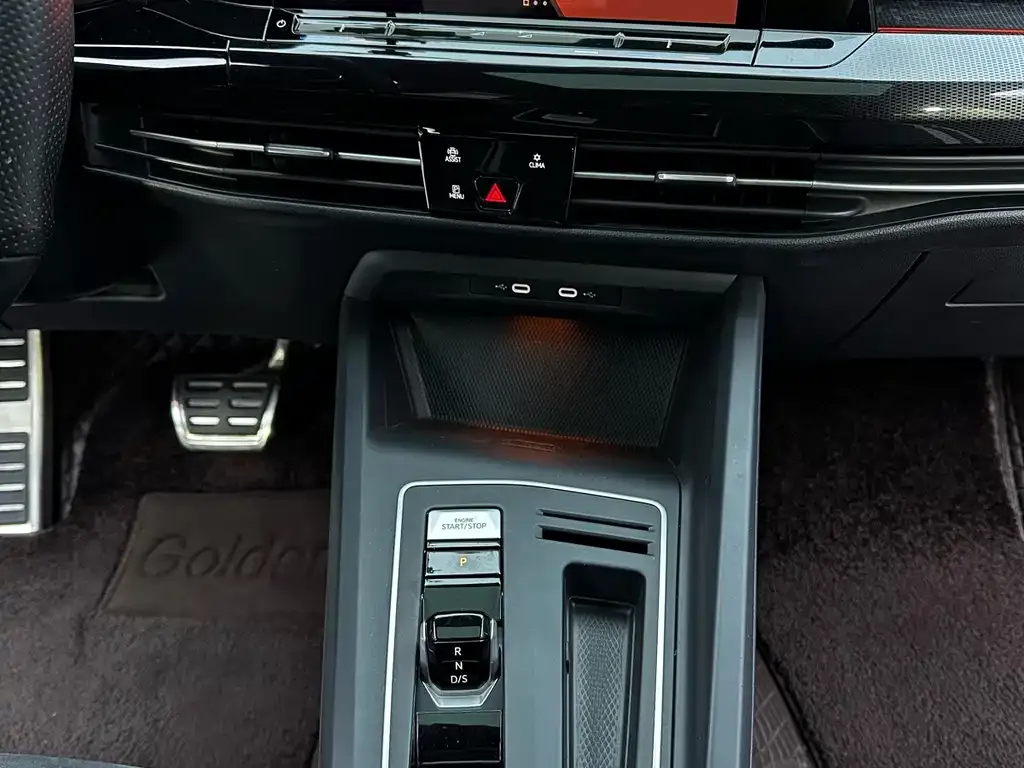 Volkswagen Golf 2022 из CN, фото 10