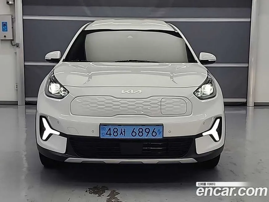 Kia Niro 2024 из KR, фото 2