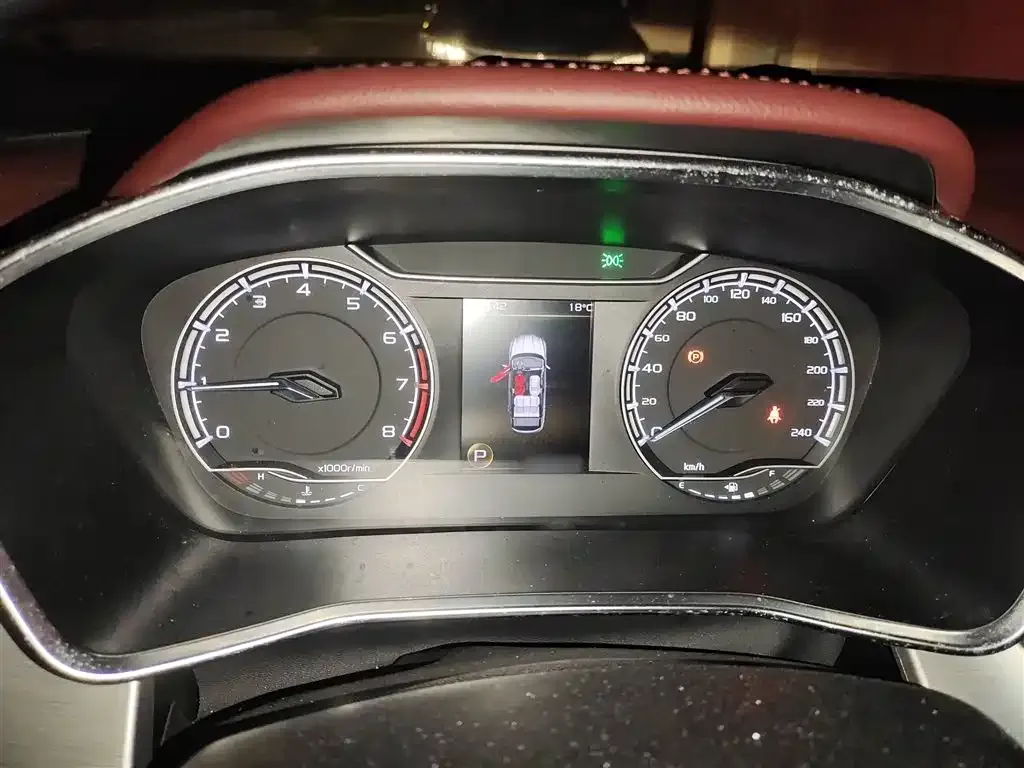Geely Binyue 2022 из CN, фото 4