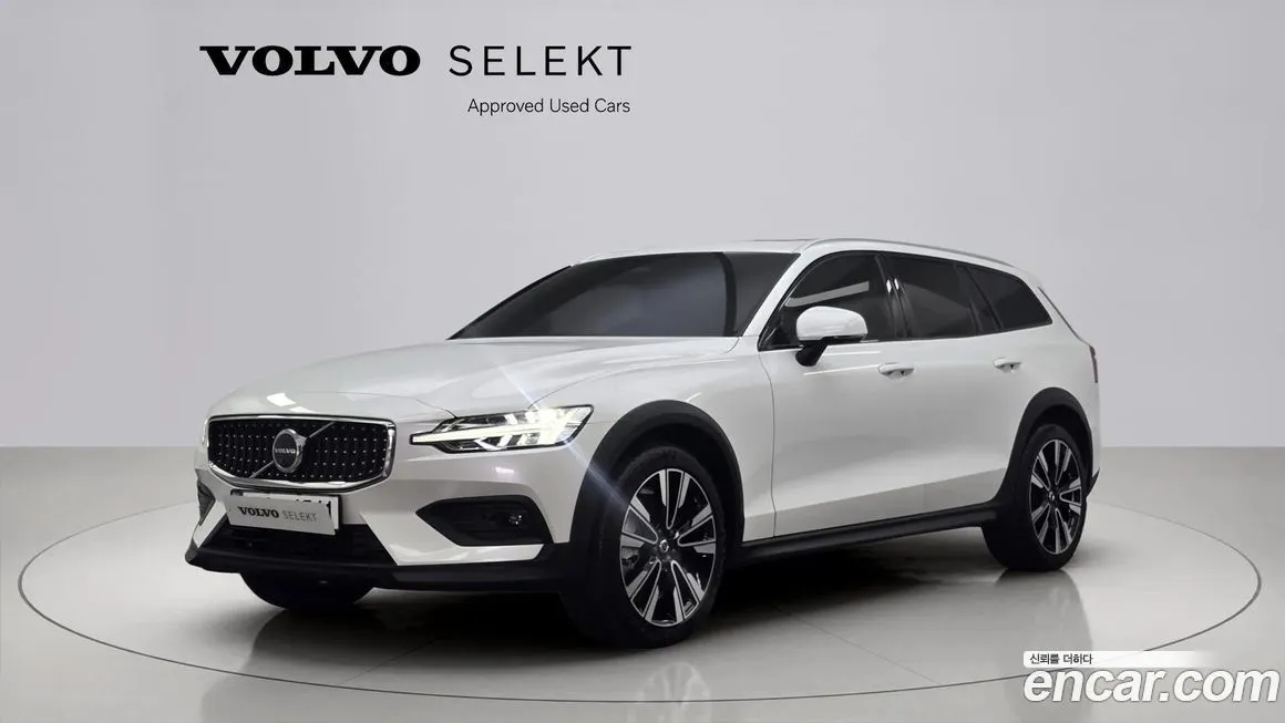 Volvo V60 2025 из KR, фото 1