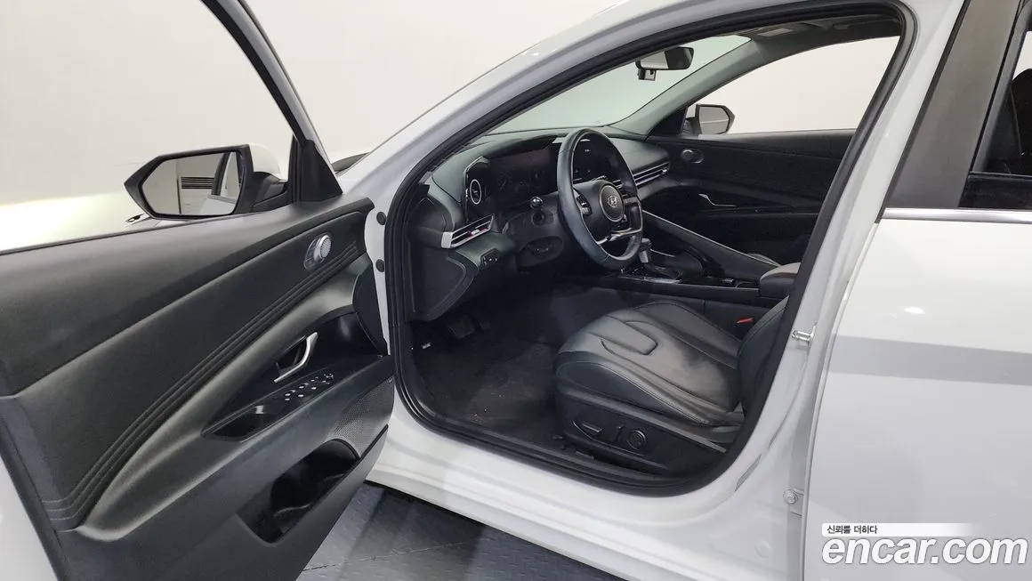 Hyundai AVANTE 2021 из KR, фото 10