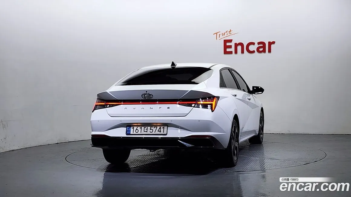 Hyundai AVANTE 2021 из KR, фото 4