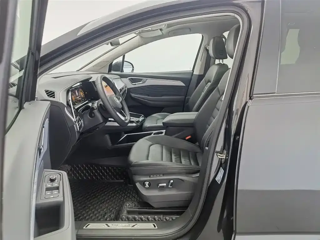 Volkswagen Talagon 2023 из CN, фото 10