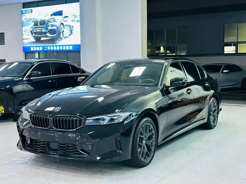 BMW 3 Series 2025 из CN, фото 1