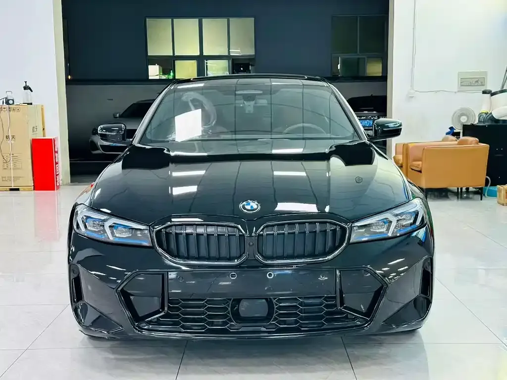 BMW 3 Series 2025 из CN, фото 2