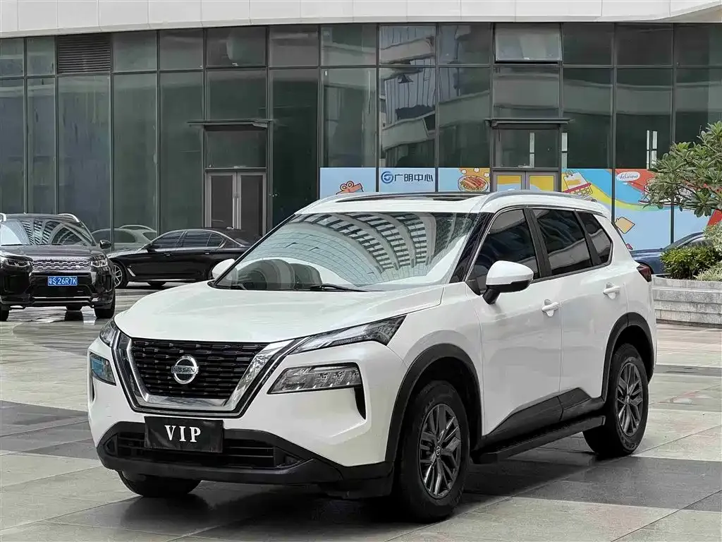 Nissan X-Trail 2022 из CN, фото 1