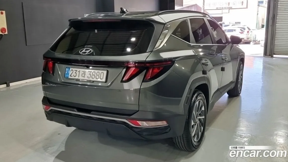 Hyundai Tucson 2023 из KR, фото 2