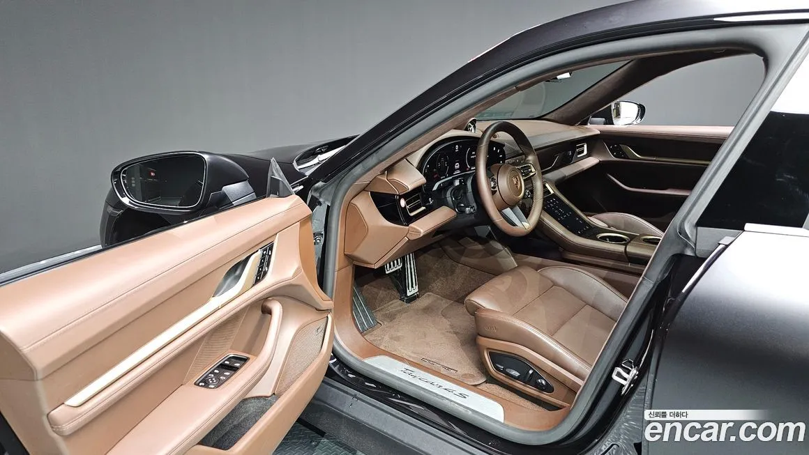 Porsche Taycan 2025 из KR, фото 10