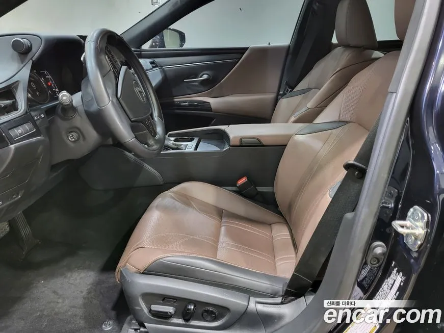 Lexus ES 2023 из KR, фото 10