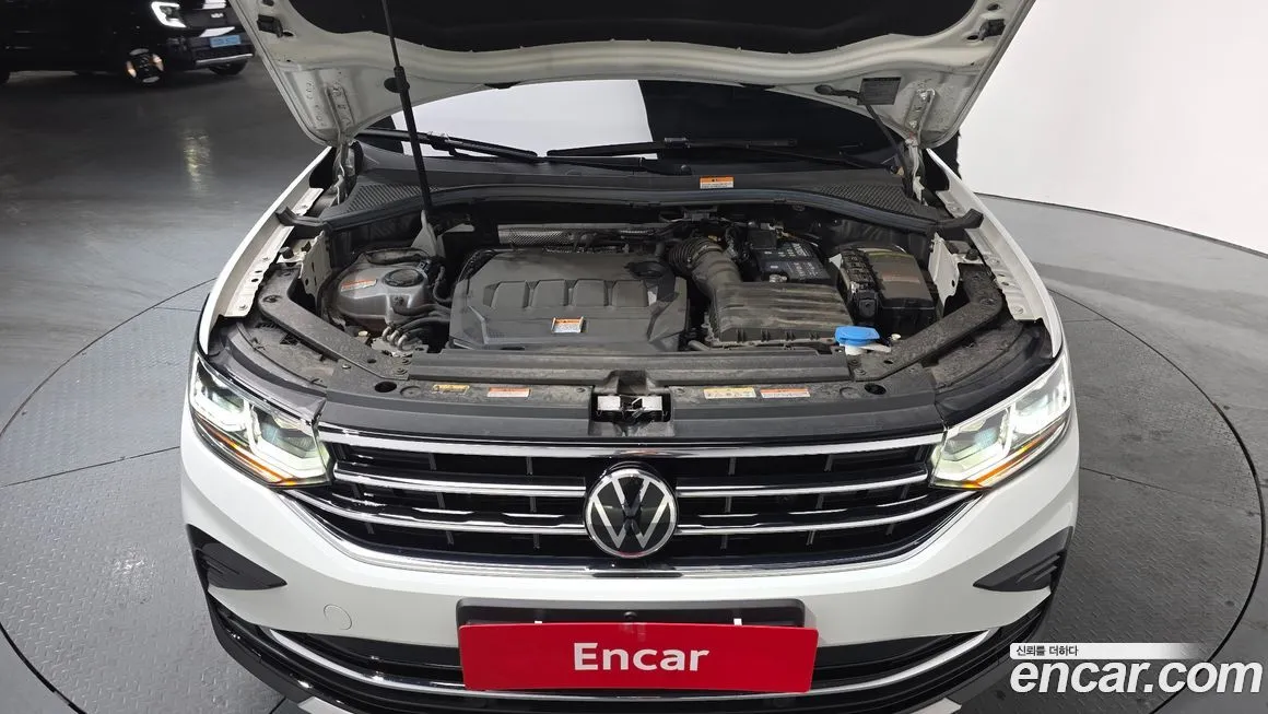 Volkswagen Tiguan 2021 из KR, фото 6