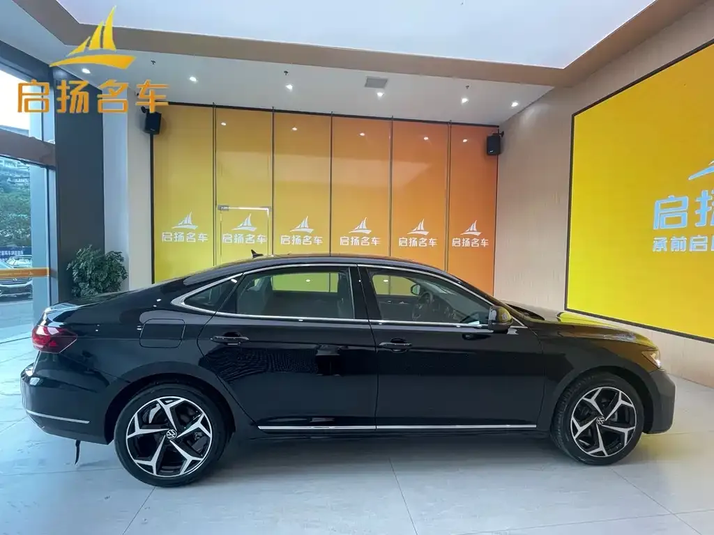 Volkswagen Passat 2024 из CN, фото 4