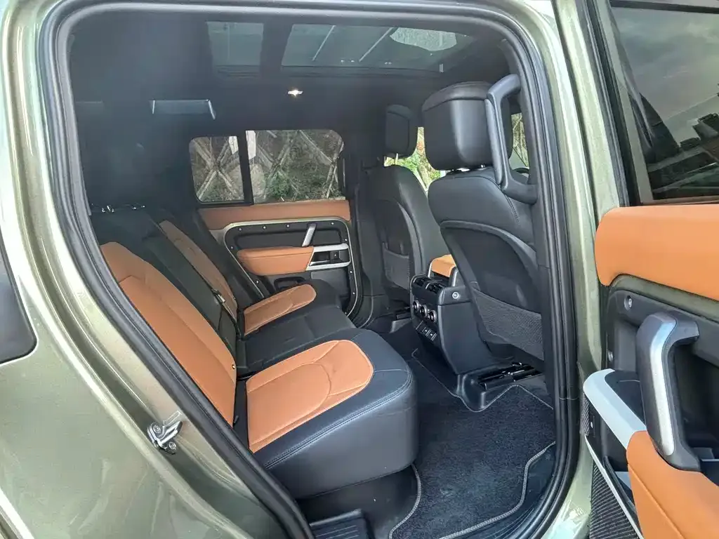 Land Rover Defender 2023 из CN, фото 9