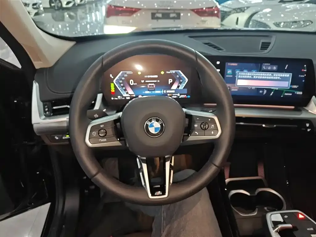 BMW X1 2025 из CN, фото 3