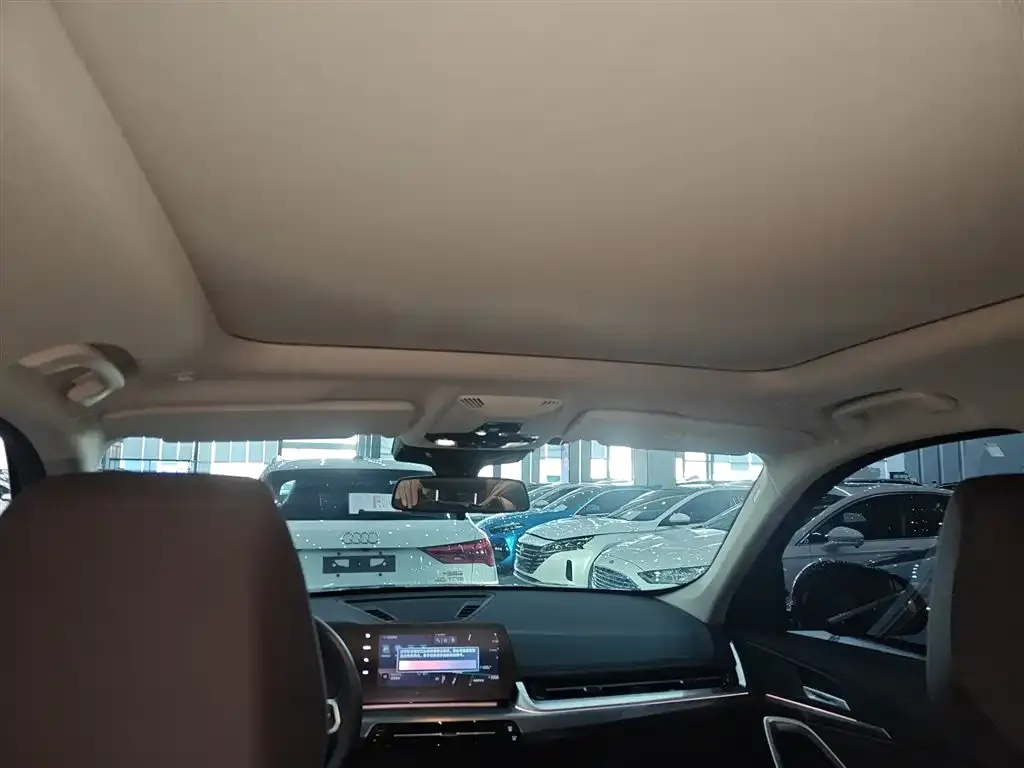 BMW X1 2025 из CN, фото 8