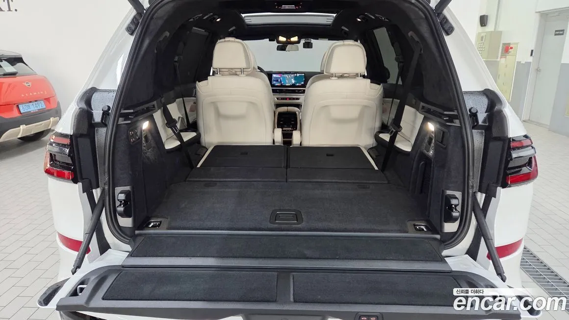 BMW X7 2025 из KR, фото 9