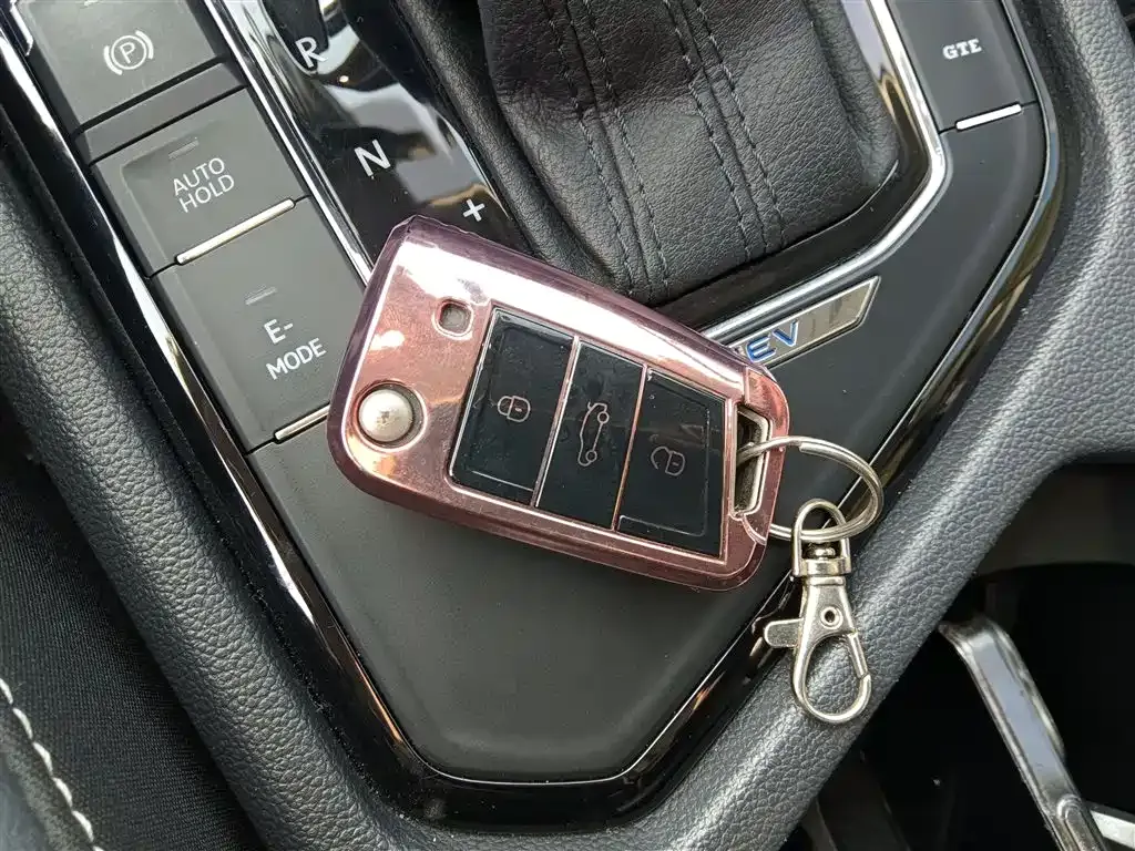 Volkswagen Tiguan L New Energy 2021 из CN, фото 9