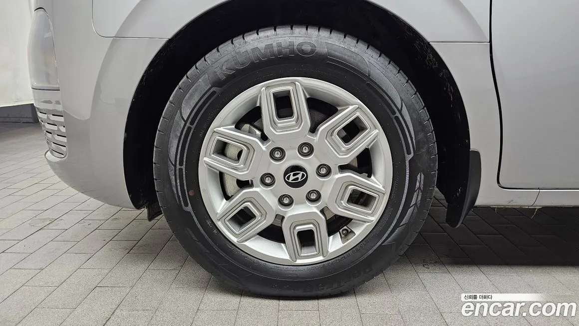 Hyundai Staria 2025 из KR, фото 5