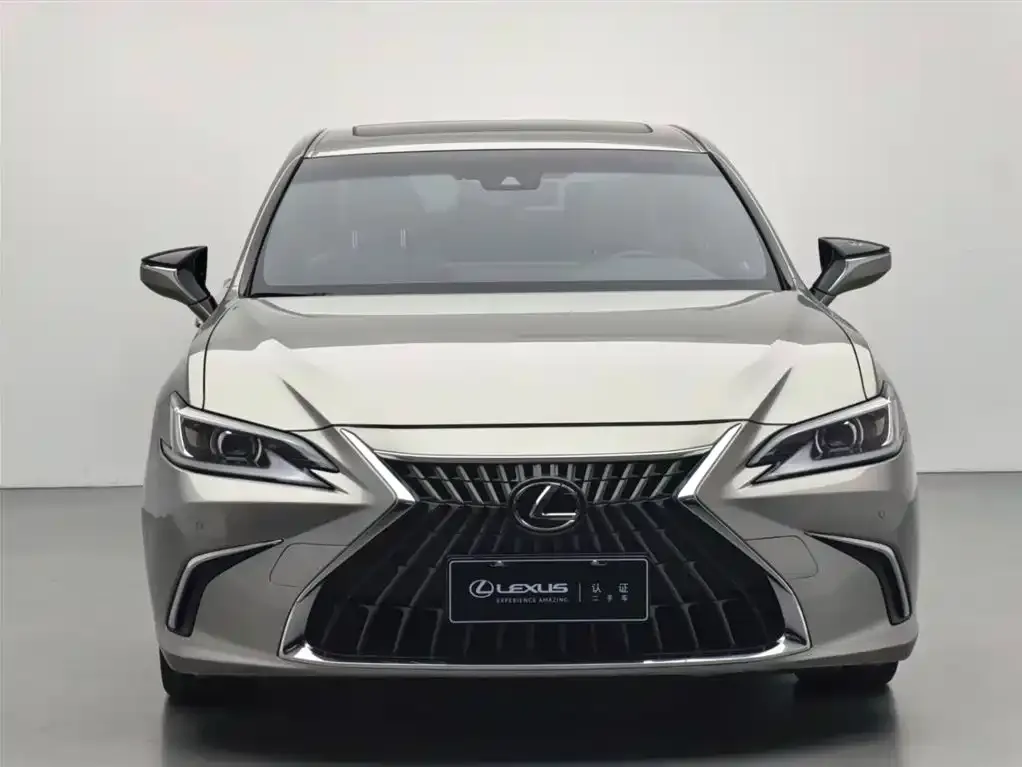 Lexus ES 2023 из CN, фото 2