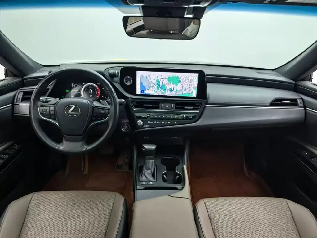Lexus ES 2023 из CN, фото 4