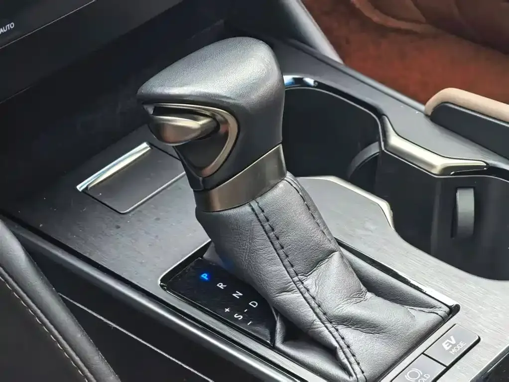 Lexus ES 2023 из CN, фото 7