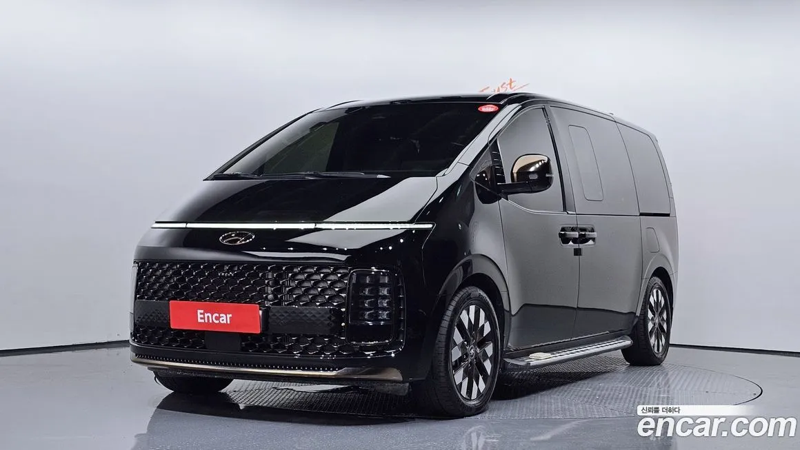 Hyundai Staria 2023 из KR, фото 1