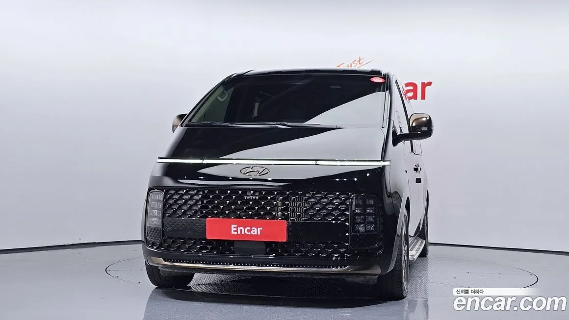 Hyundai Staria 2023 из KR, фото 3