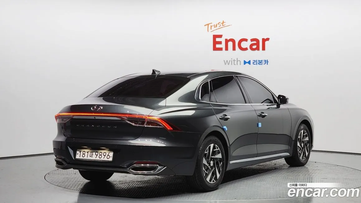 Hyundai Grandeur 2021 из KR, фото 2