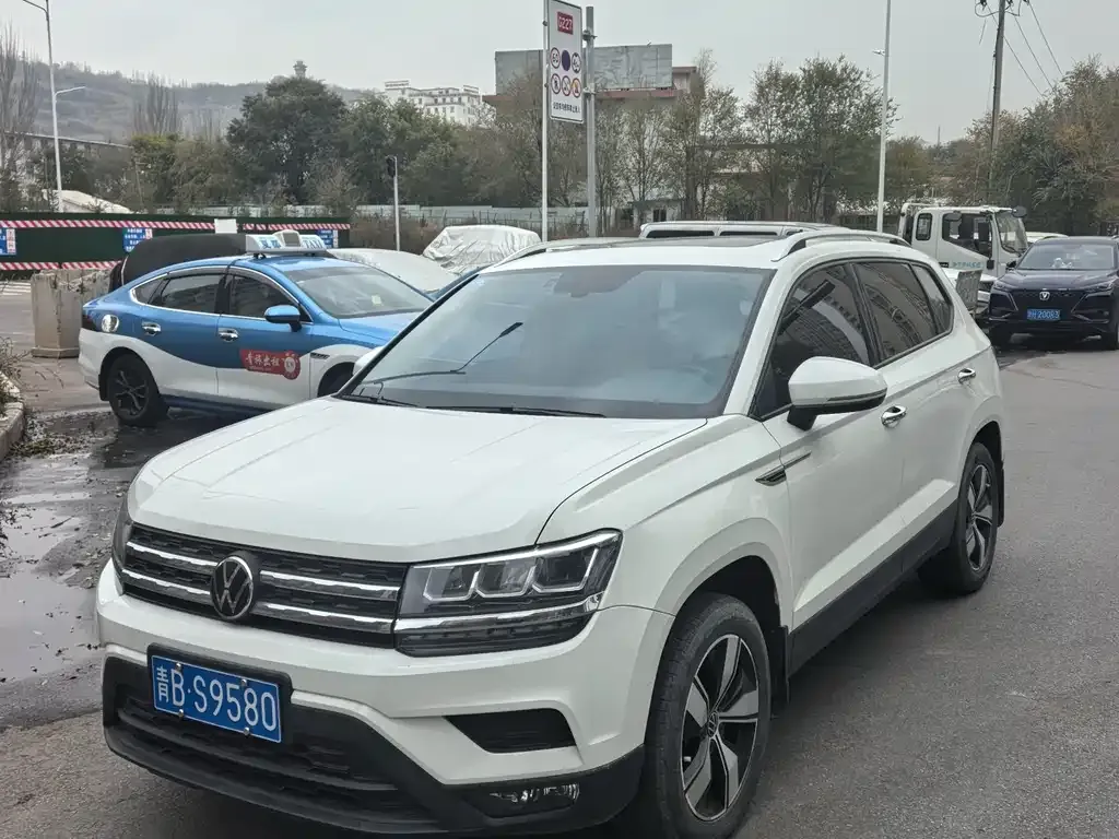 Volkswagen Tharu 2022 из CN, фото 1