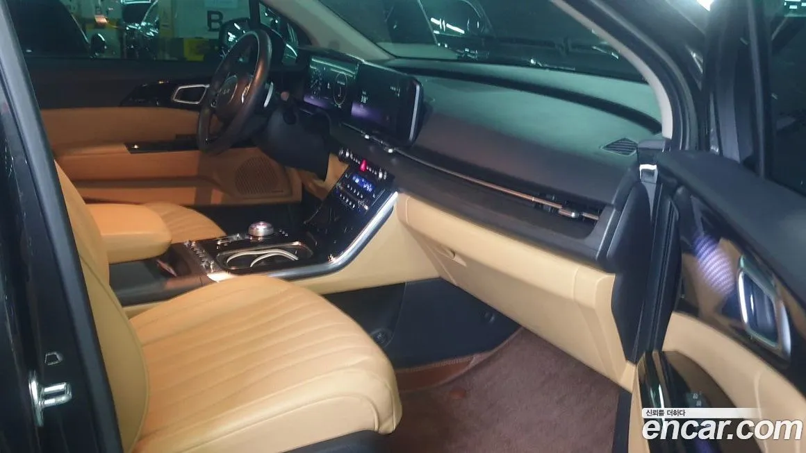 Kia Carnival 2023 из KR, фото 2
