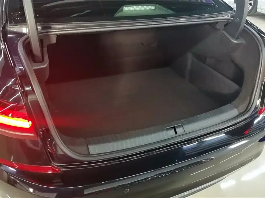 Volkswagen Passat 2022 из CN, фото 4