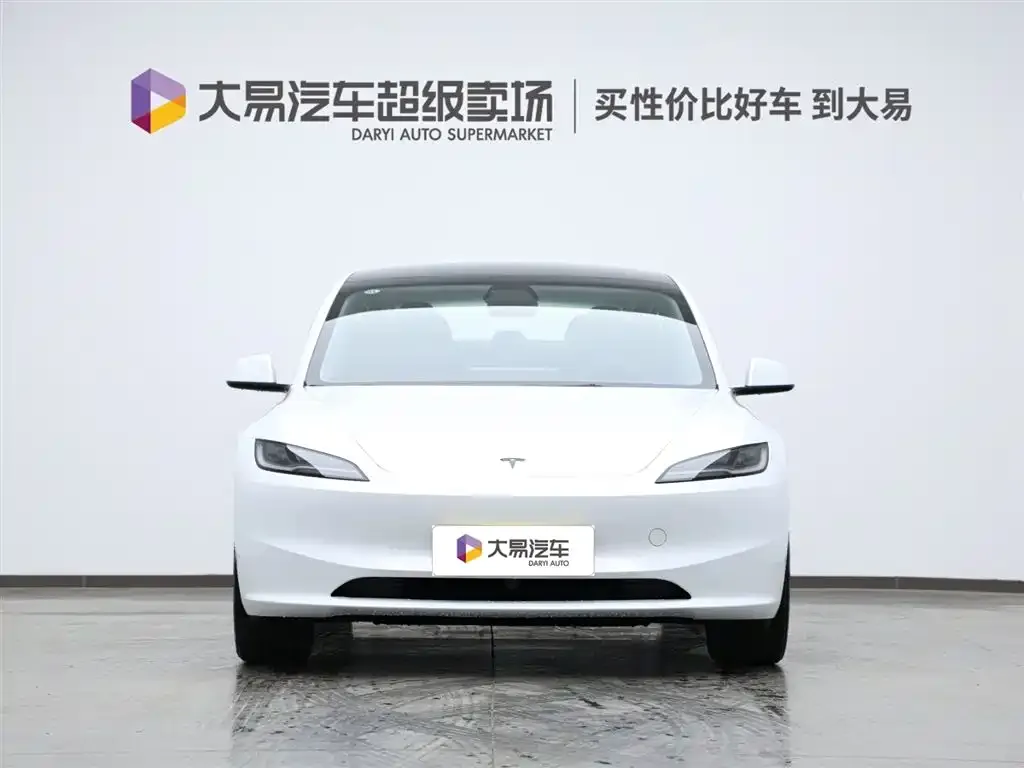Tesla Model 3 2025 из CN, фото 2