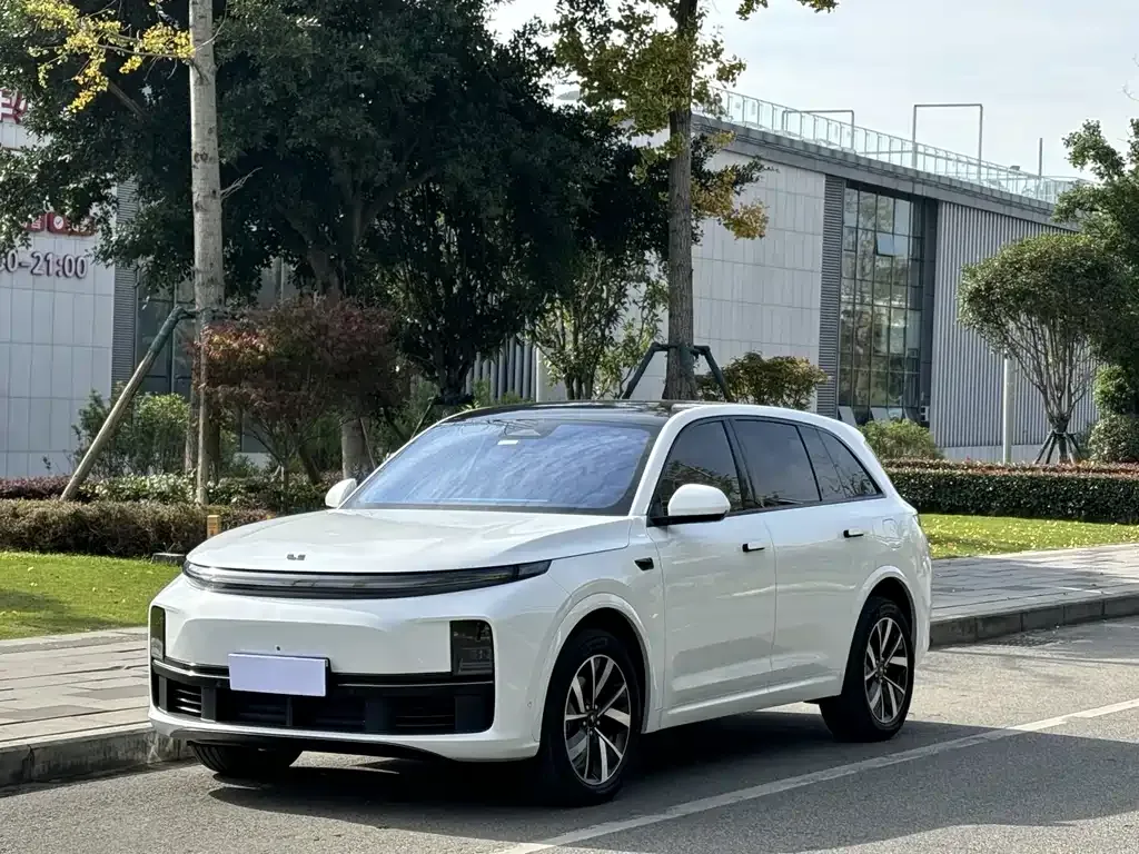 Li Auto L7 2024 из CN, фото 1