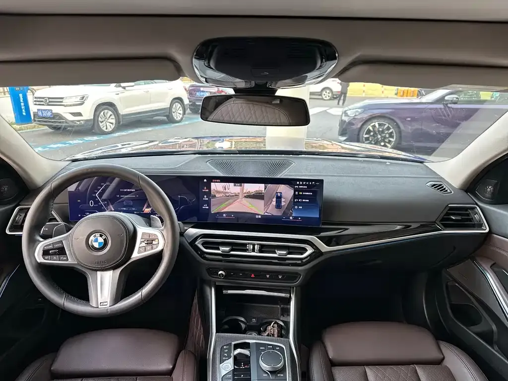 BMW 3 Series 2023 из CN, фото 9