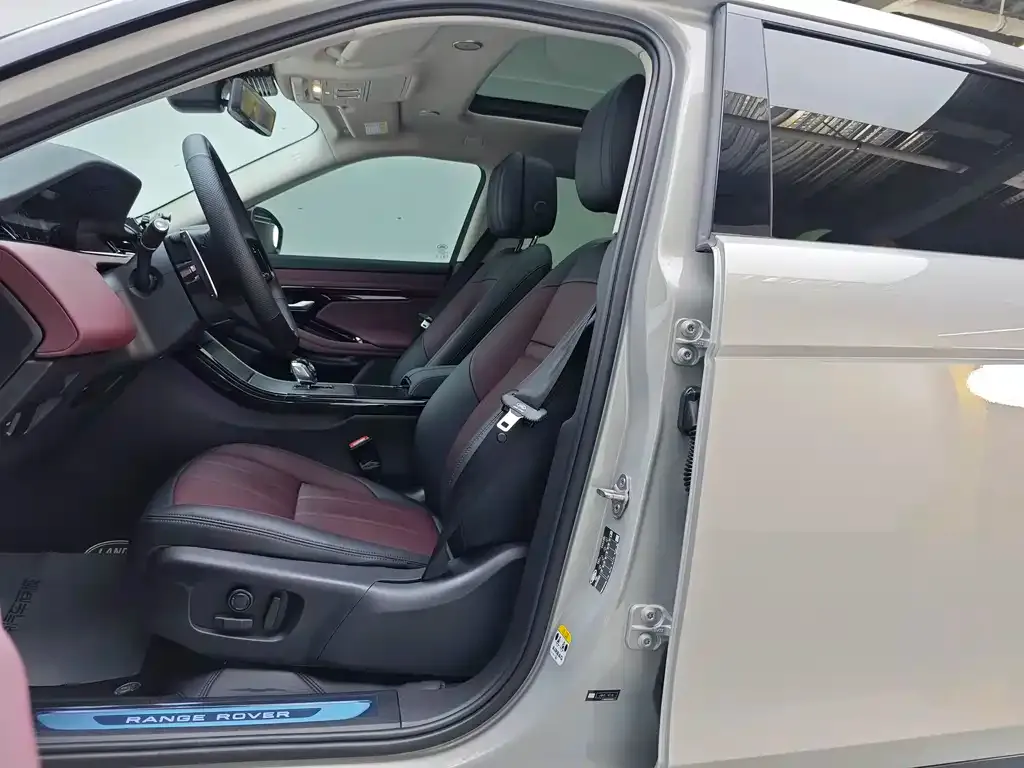 Land Rover Evoque 2024 из CN, фото 9