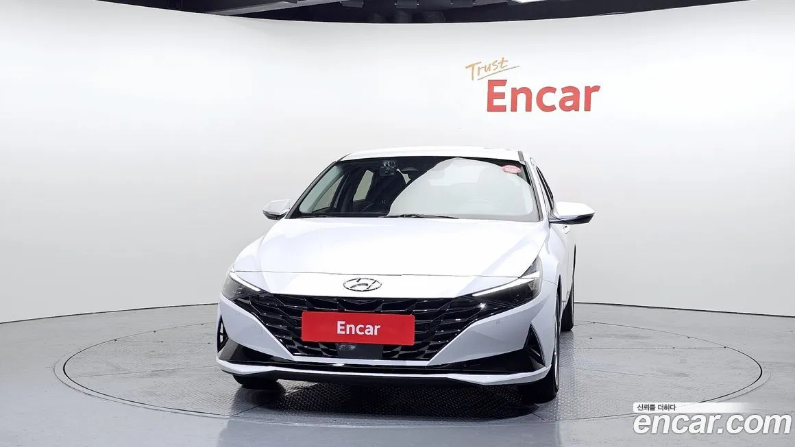 Hyundai AVANTE 2021 из KR, фото 3
