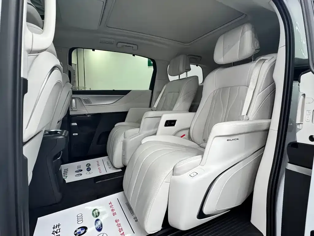 Buick GL8 Hybrid 2024 из CN, фото 7