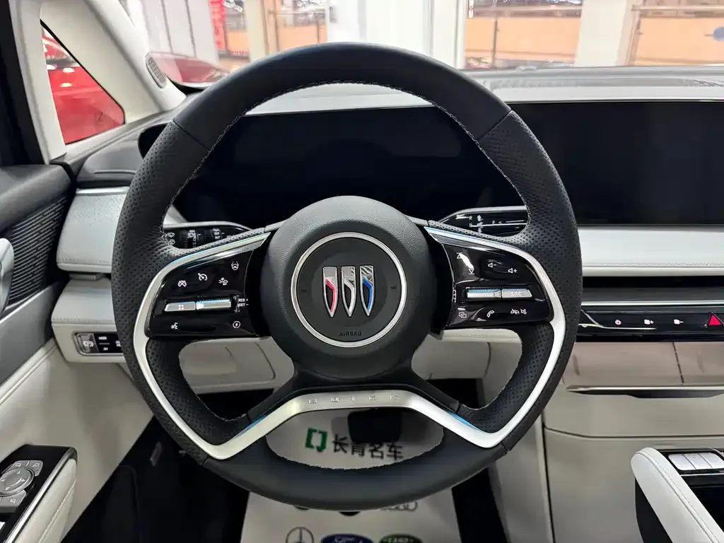 Buick GL8 Hybrid 2024 из CN, фото 9