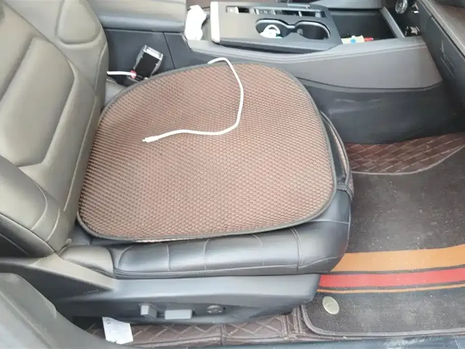 Citroen C5 X 2022 из CN, фото 8